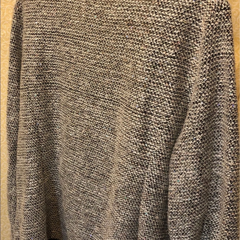 Cardigan - Picture 4 of 9
